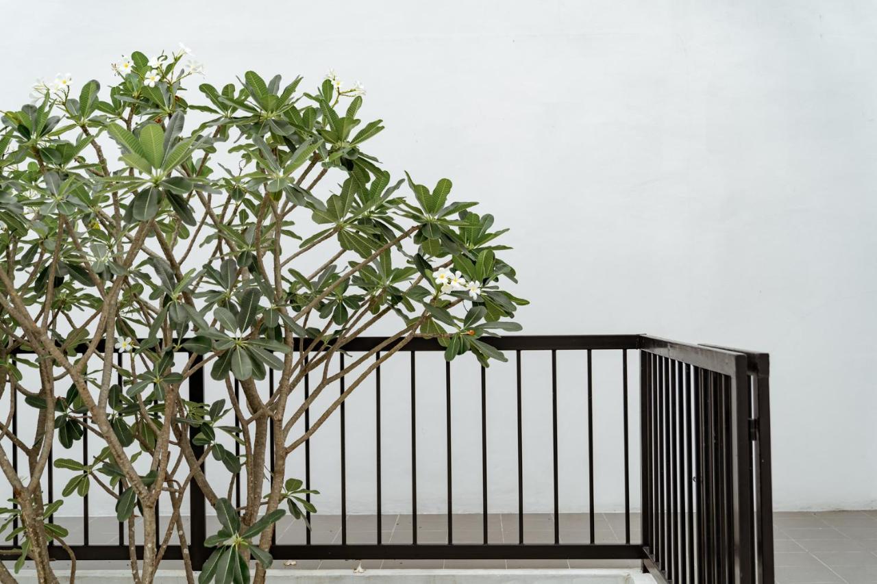 My Space69 Bangkok Exterior photo